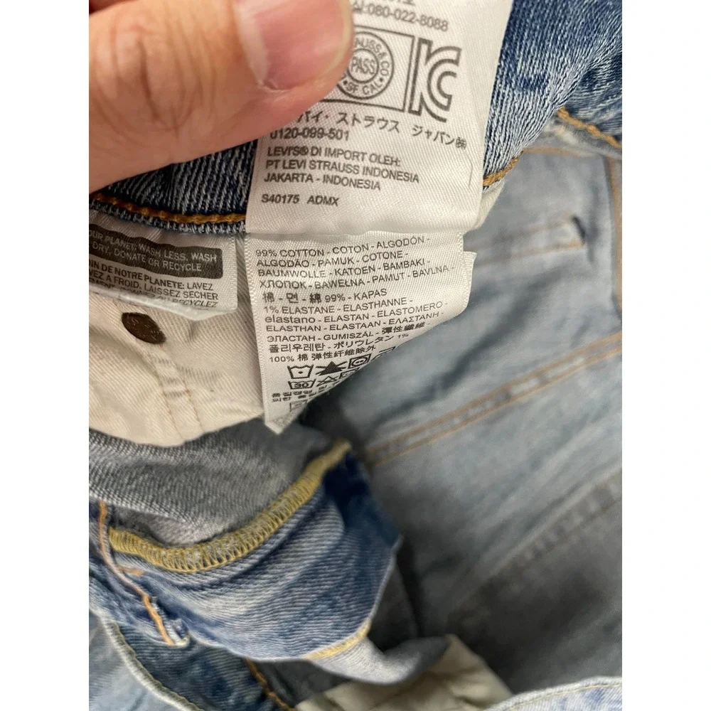 Levis 541 White Oak Denim Jeans Mens 40x32 Blue Light Medium Wash Denim Athletic
